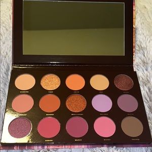 HPx2💥HIPDOT Eyeshadow Pallet